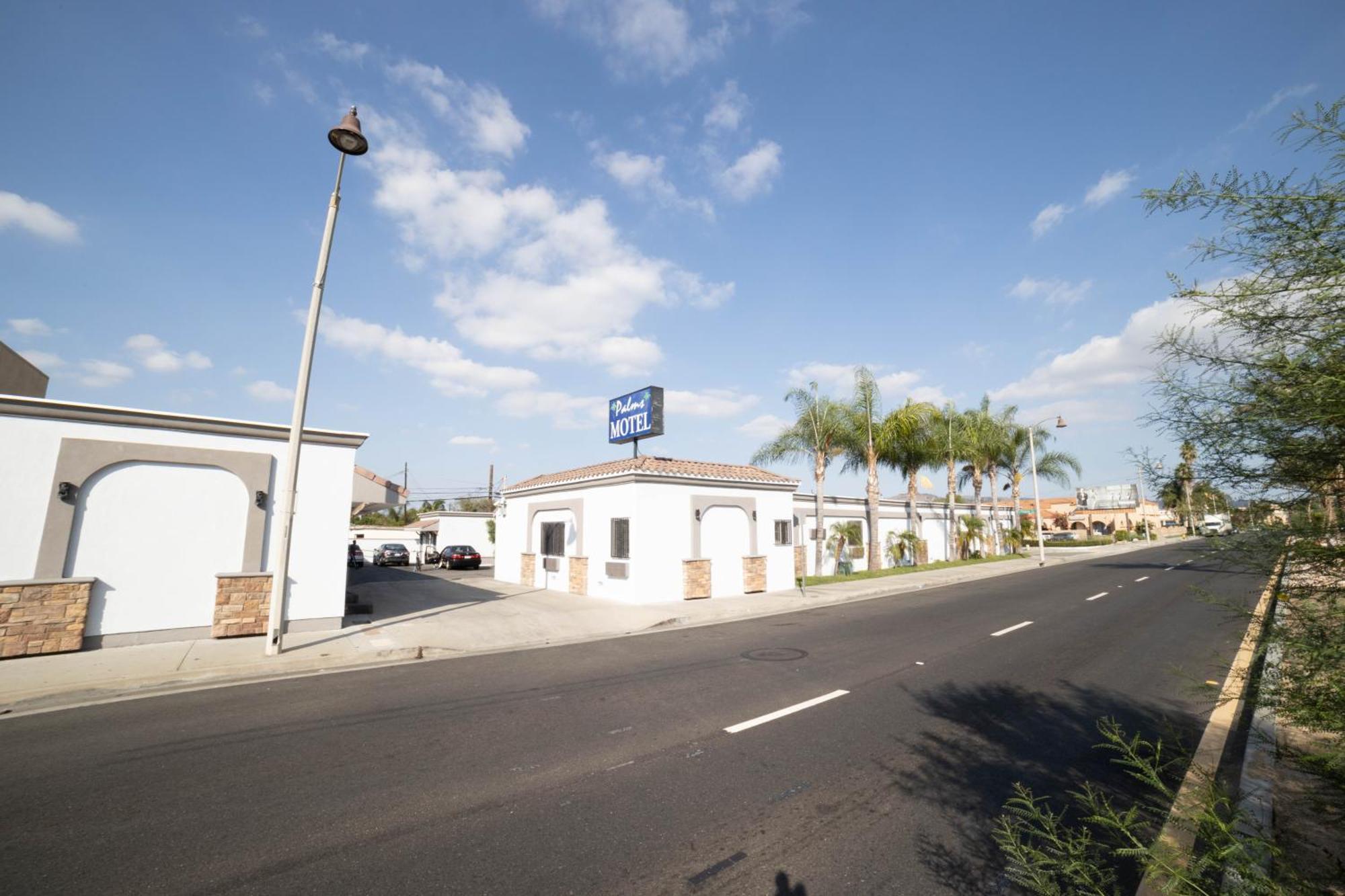 Palms Motel Pico Rivera Exterior photo