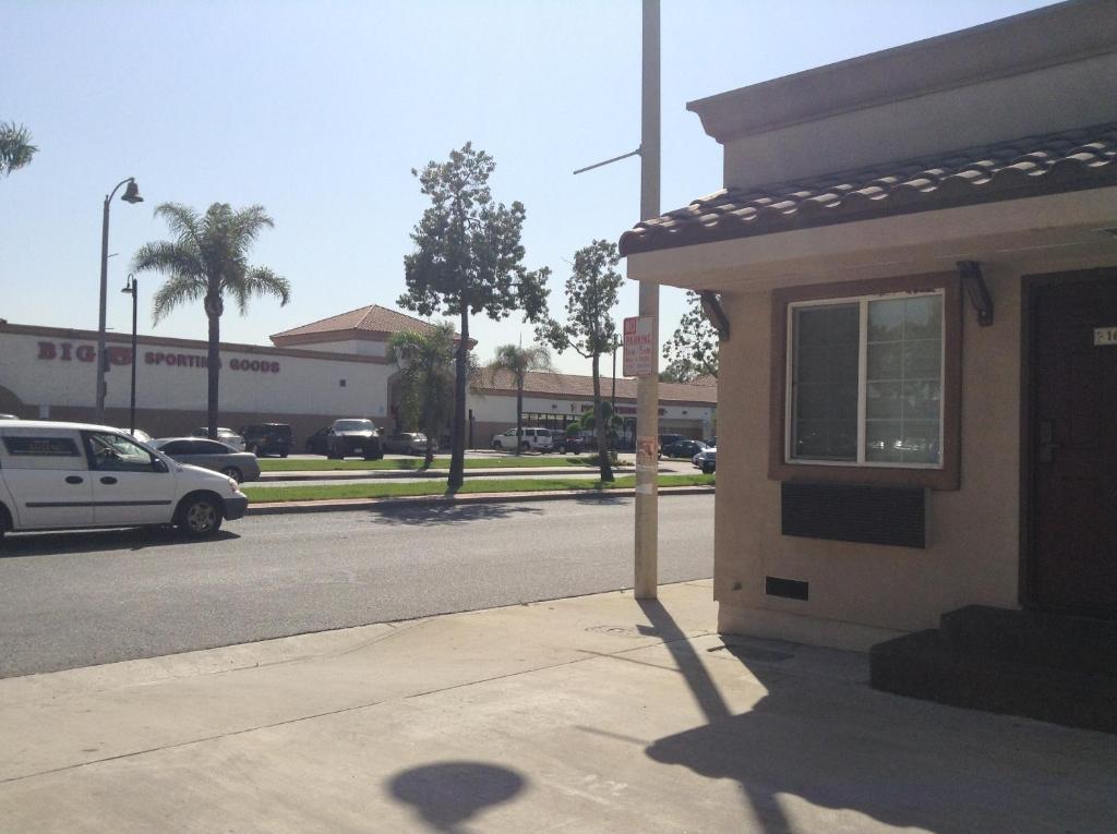 Palms Motel Pico Rivera Exterior photo