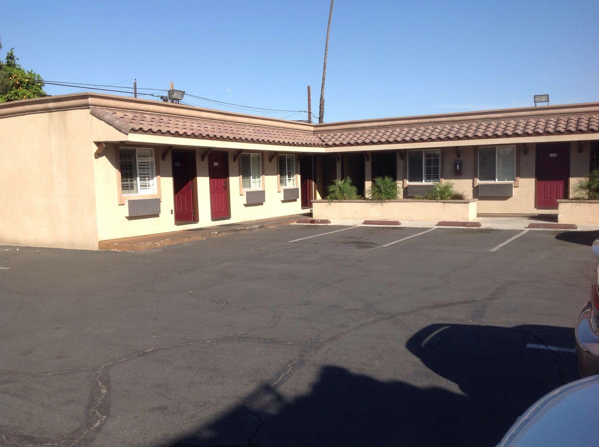 Palms Motel Pico Rivera Exterior photo